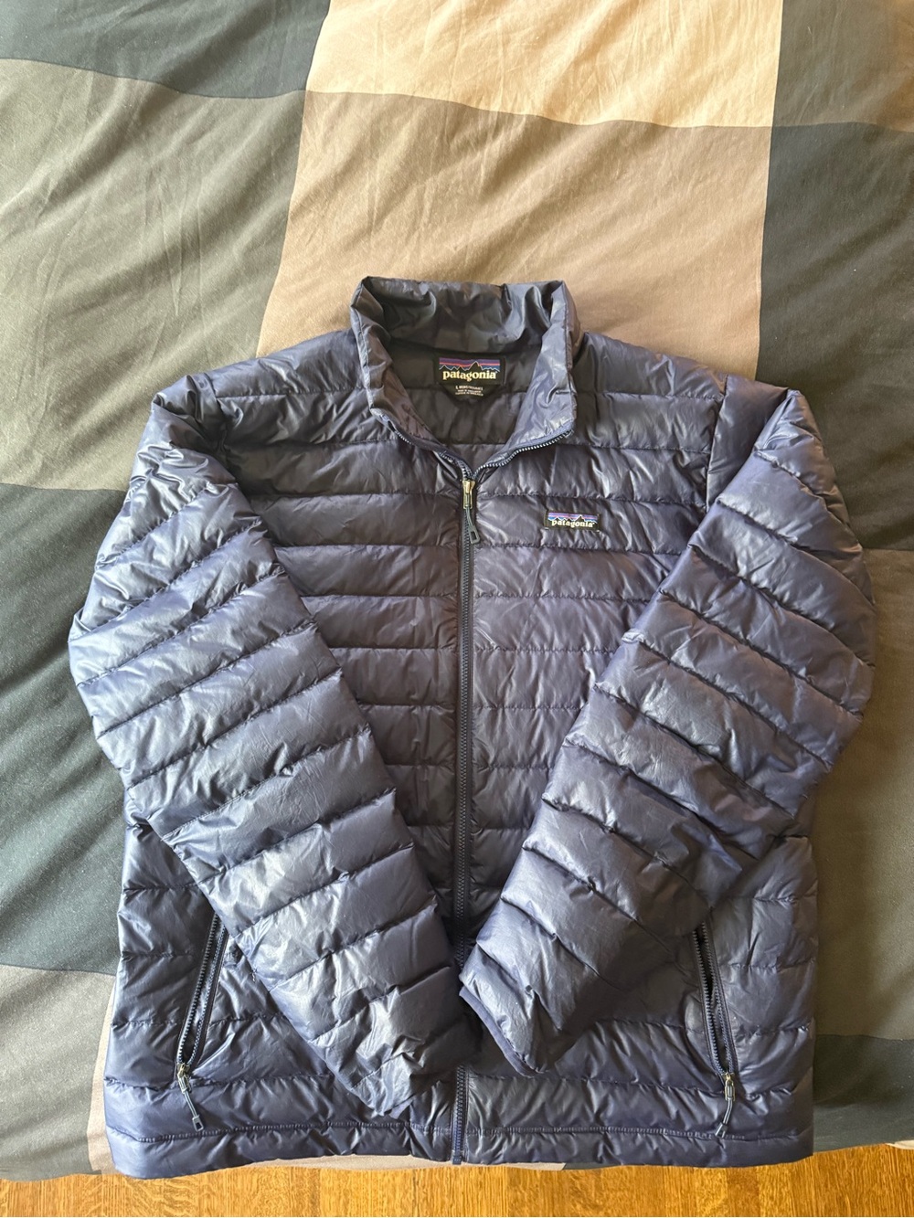 Patagonia Navy Quilted Packable Jacket - Size L